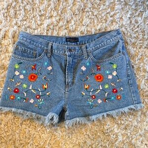 Boston Proper Embroidered Floral Denim Shorts - Blue 100% Cotton Size 12 short